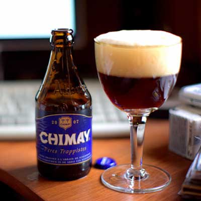 140-ambiance-bureau-biere-chimay-bleue.jpg
