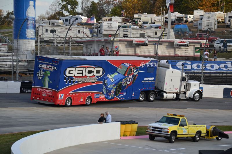 trucks nascar.5.jpg