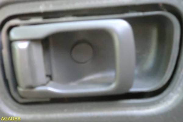 05_cache vis ouverture porte (Copier).JPG (144.23 Kio) Vu 17987 fois Ligne 05
