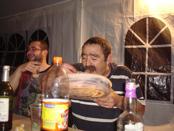 2.JPG